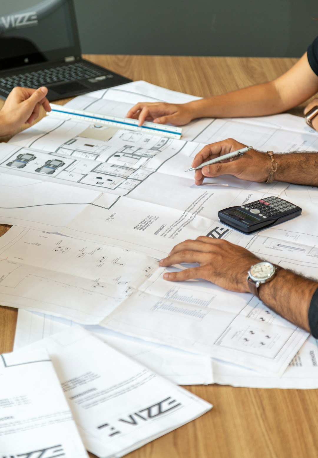 How Do You Build an AI Operating Model? 2 build an AI operating model
