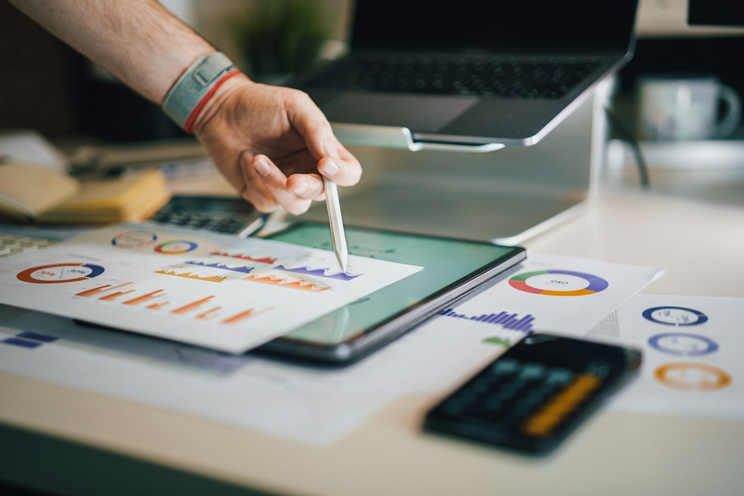 How Can Employees Make Better Data-Informed Decisions? 2 how can employees make better data-informed decisions